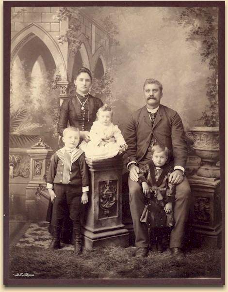 Hemrich family photo, c.1889 - image