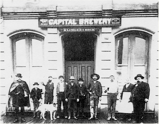 Capital Brewery personnel c.1895 - image