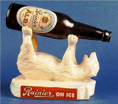 Polar Bear back-bar figurine, c.1949 Polar Bear back-bar figurine, c.1949 - image